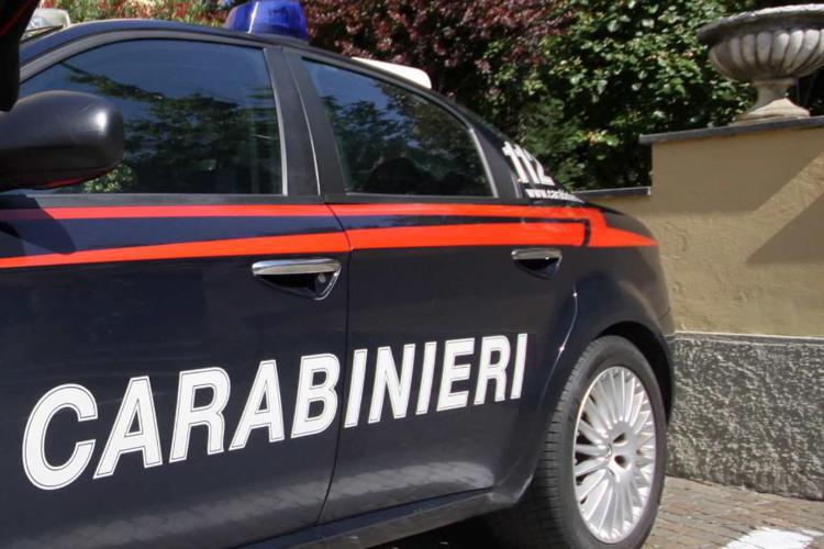 Il peschereccio diventa trampolino per tuffi. Aggiornamenti (VIDEO)