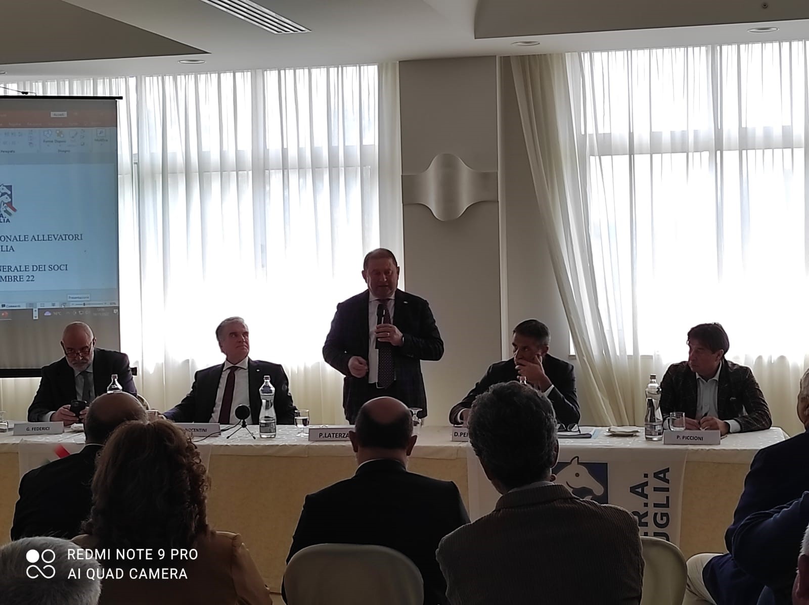 Energia: Puglia, rischia crack 1 stalla su 10; Sos formaggi