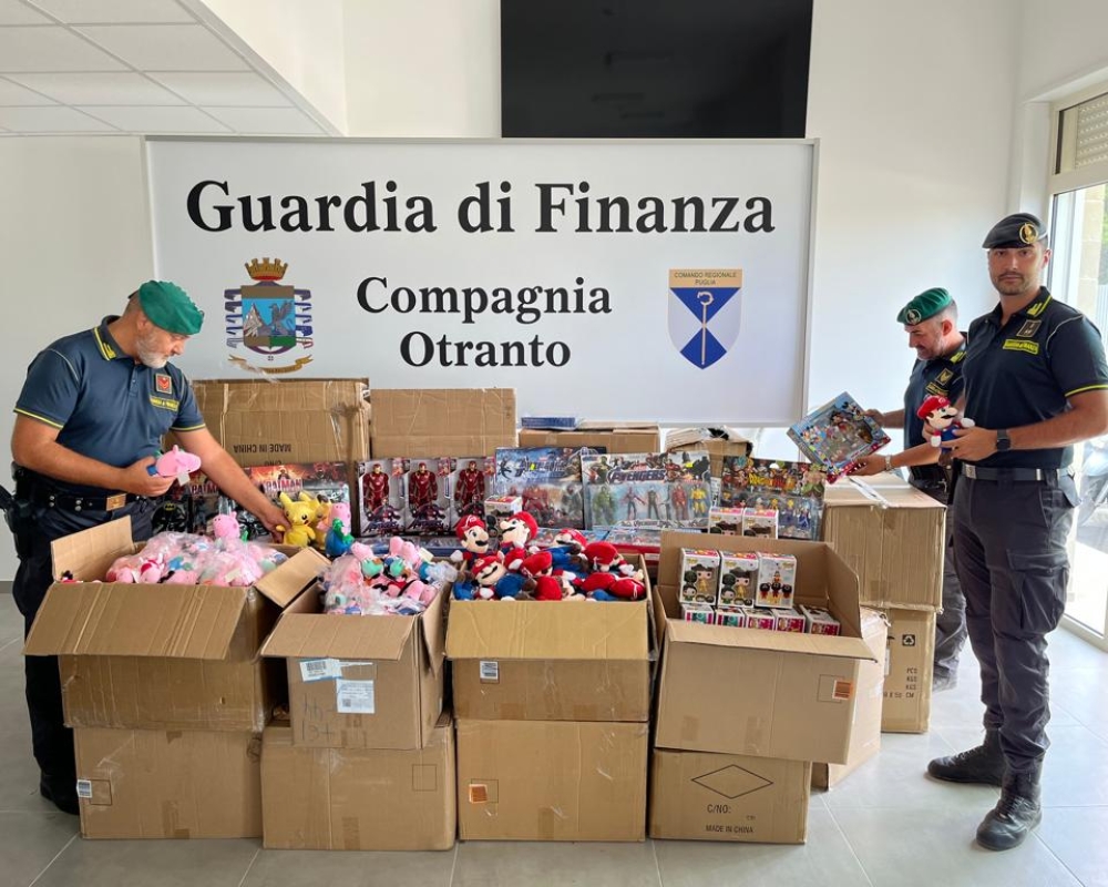 Scontro tra due mezzi sulla SP 274: cinque feriti