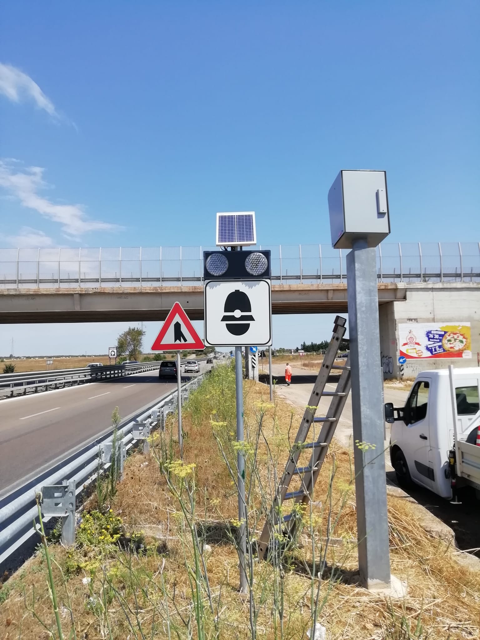 Scontro tra auto e furgone sulla Sp360: entrambi i conducenti condotti in ospedale