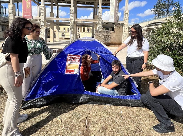 Mobilitazione studentesca anche a Lecce sui caro affitti