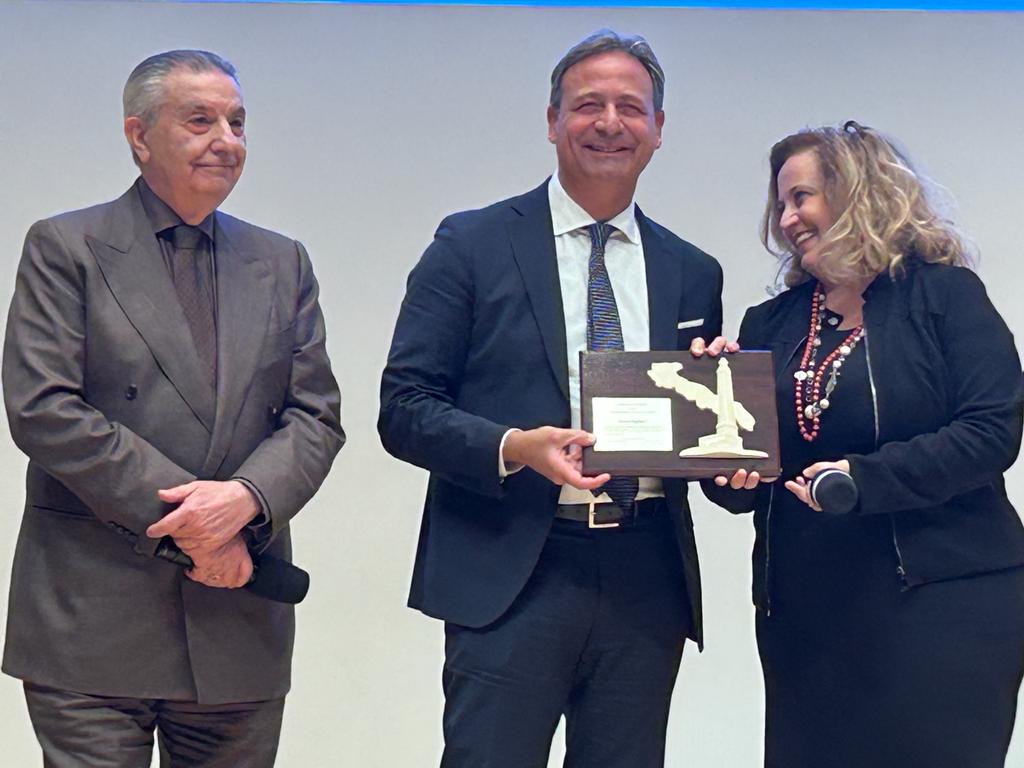 Premio Ambasciatori di Terre di Puglia a Paolo Pagliaro