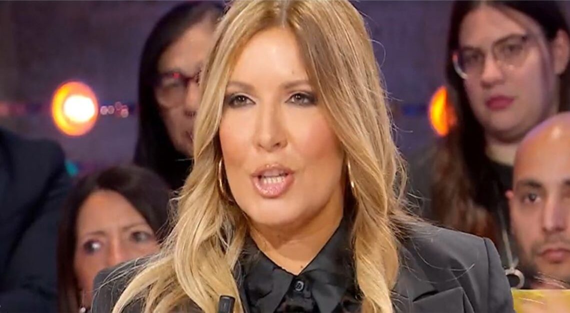 Salento Book Festival con Rocco Tanica e Chiara Fina. Domenica e lunedì Selvaggia Lucarelli con “Il vaso di pandoro” a Corigliano d’Otranto e Galatone