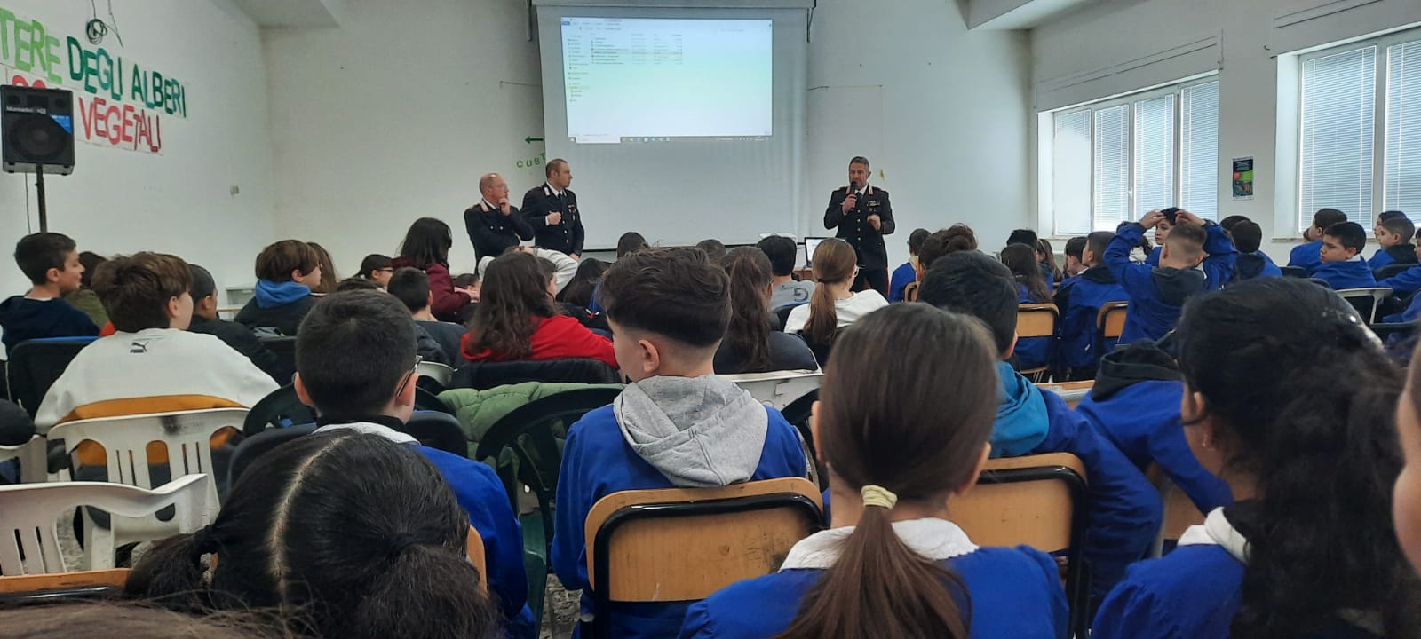 Supersano, studenti e carabinieri dialogano sull’importanza della sicurezza e legalità